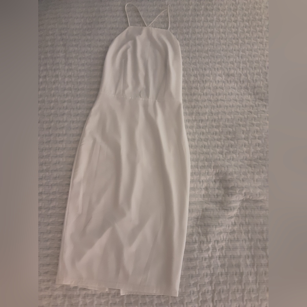 Donna Mizani White Backless dress